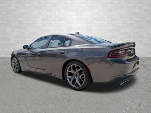 Used 2015 Dodge Charger R/T image 4