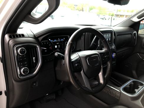 Used 2021 GMC Sierra 1500 Denali w/ Denali Ultimate Package AWD/4WD image 16
