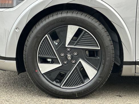 New 2026 Hyundai Ioniq 5 Limited image 25