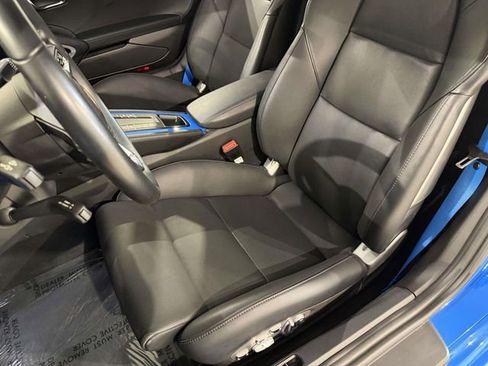 Used 2025 Porsche 718 Cayman GTS RWD image 5