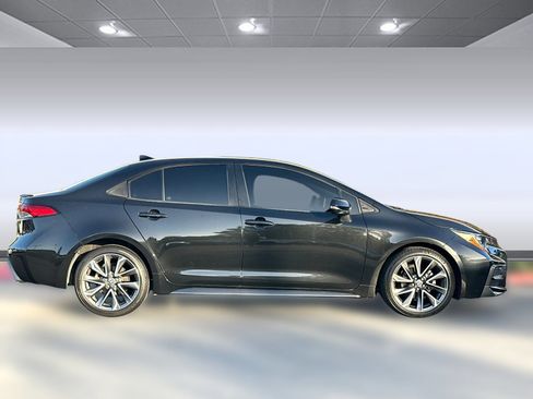 Used 2021 Toyota Corolla SE image 7