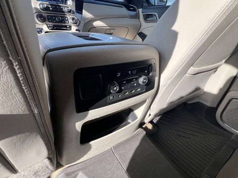 Used 2018 GMC Yukon Denali w/ Denali Ultimate Package image 23