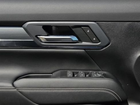 New 2027 GMC Terrain Elevation w/ LPO, Floor Liner Package FWD image 26