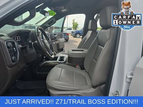 Used 2021 Chevrolet Silverado 1500 LT Trail Boss w/ Convenience Package II AWD/4WD image 13