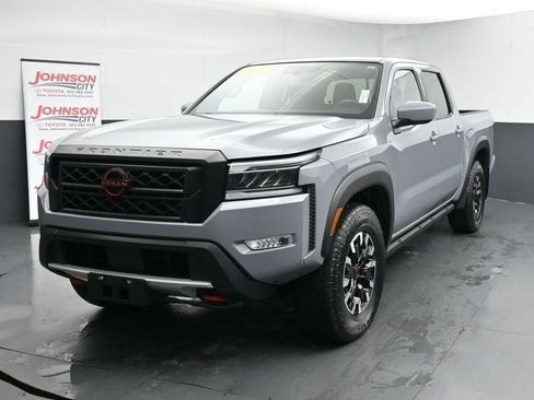 Used 2022 Nissan Frontier PRO-4X w/ Off-Road Protection Package image 4