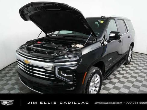 Used 2025 Chevrolet Tahoe LT RWD image 33