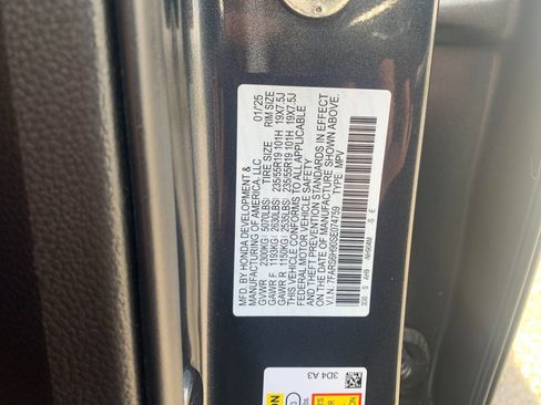 Used 2025 Honda CR-V Sport Touring image 36