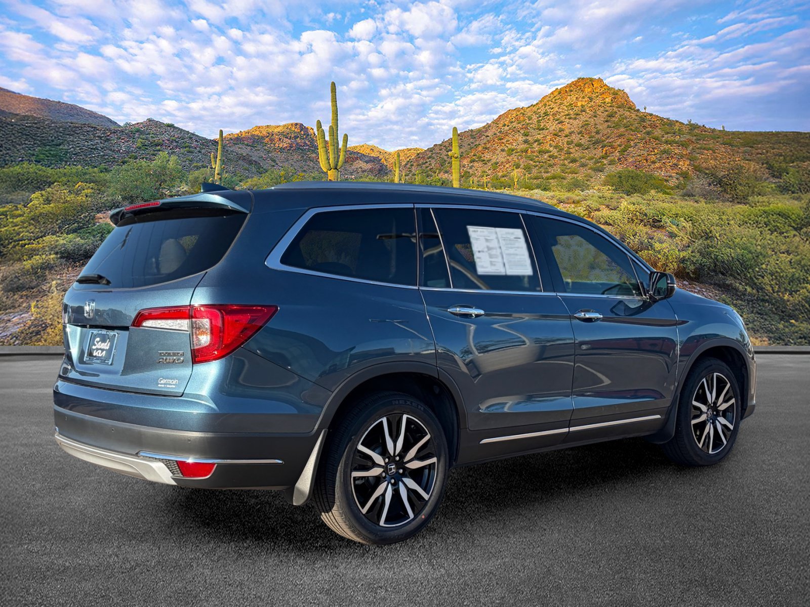 Used 2021 Honda Pilot Touring image 7
