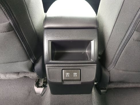 Used 2019 Subaru Outback 2.5i Premium image 27