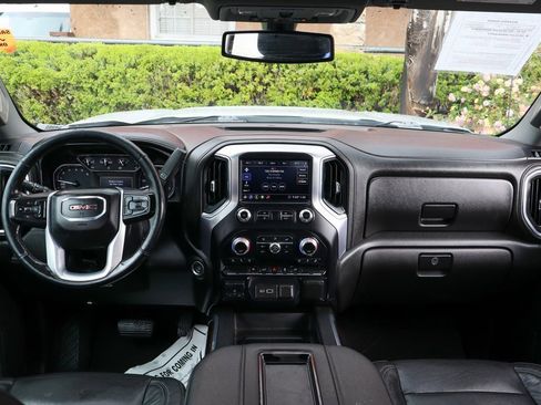 Used 2020 GMC Sierra 1500 SLT image 25
