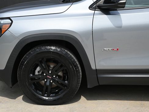 Used 2024 GMC Terrain AT4 w/ Tech Package AWD/4WD image 9