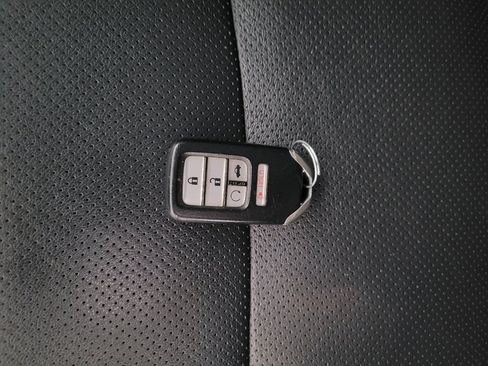 Used 2019 Honda Accord EX-L image 32
