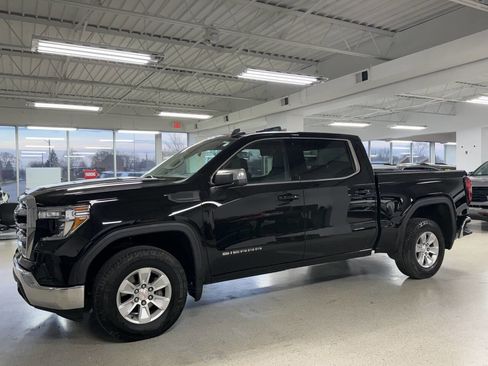 Used 2020 GMC Sierra 1500 SLE w/ SLE Value Package image 2