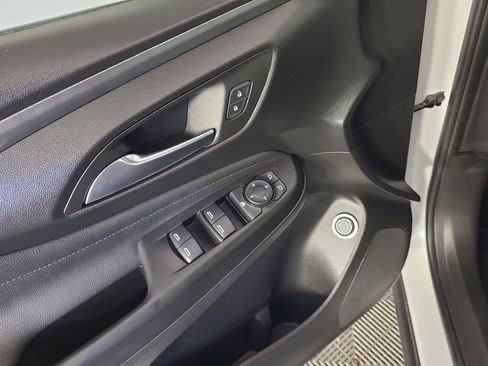 Used 2024 Buick Envista Sport Touring w/ Convenience I Package image 15