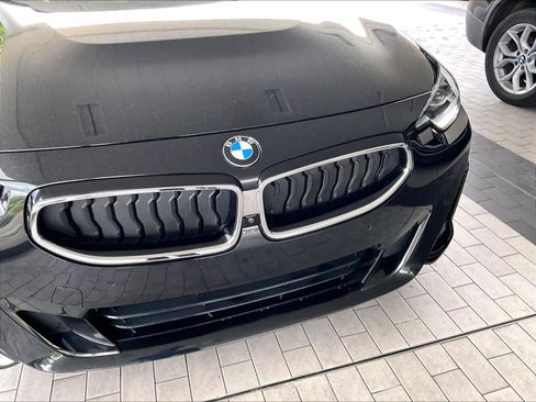 Used 2023 BMW 230i Coupe w/ Convenience Package RWD image 32