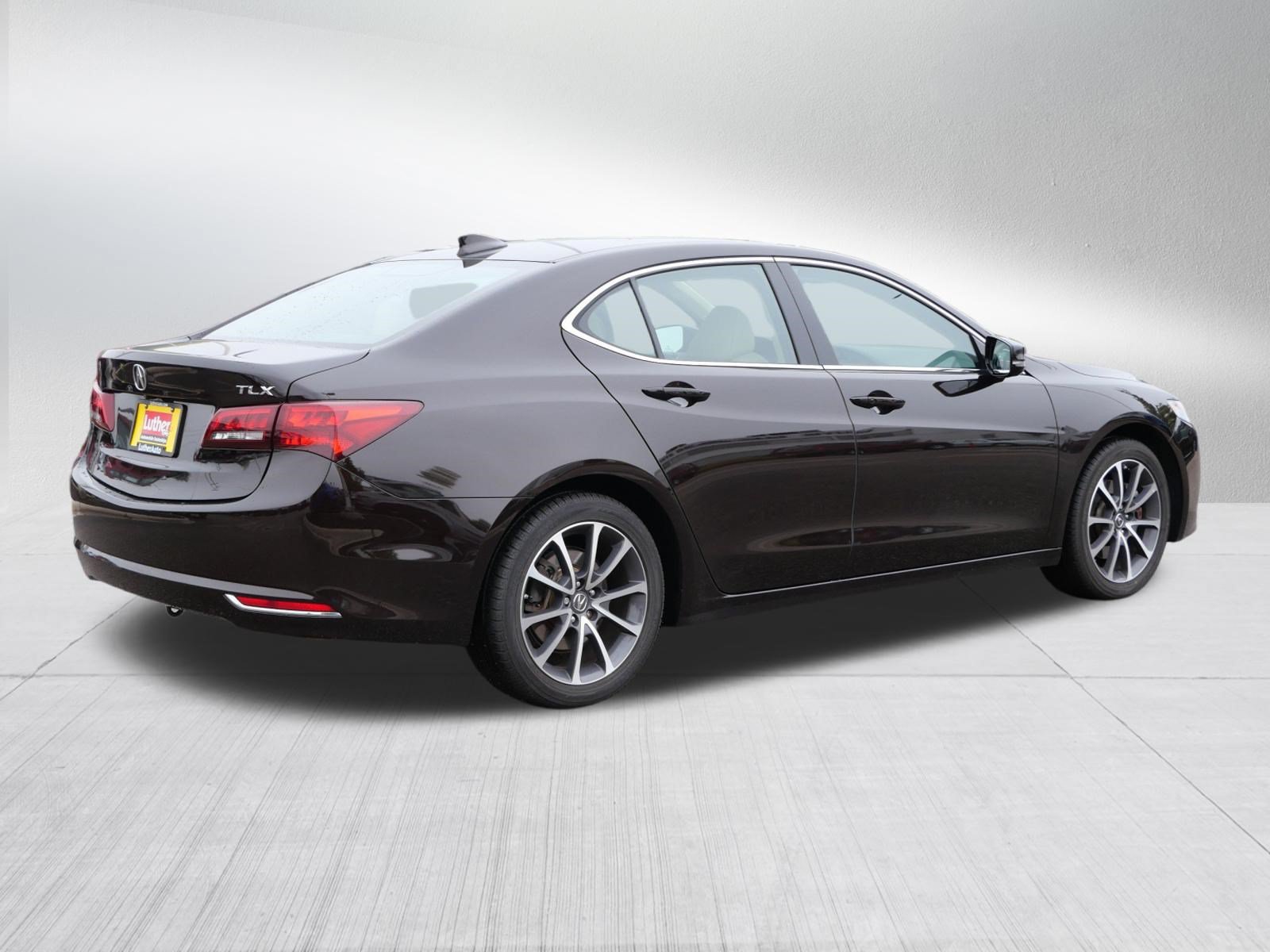 Used 2015 Acura TLX w/ Technology Package FWD image 7