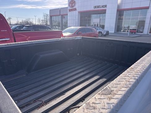 Used 2007 Chevrolet Silverado 1500 LT w/ Extended Cab Value Package image 5