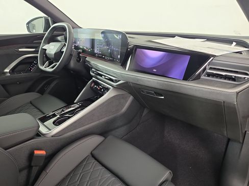 New 2026 Audi SQ5 Premium Plus AWD/4WD image 39