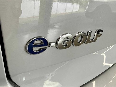 Used 2019 Volkswagen e-Golf SE w/ Driver Assistance Package image 11
