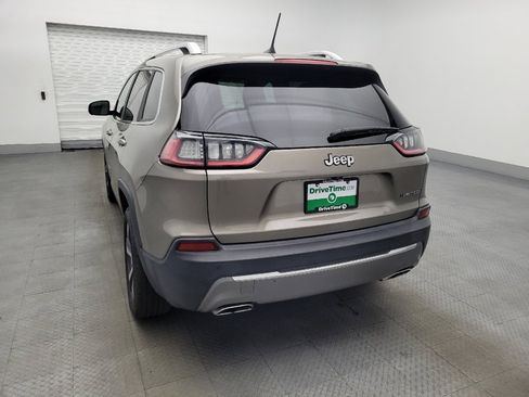 Used 2019 Jeep Cherokee Limited image 6