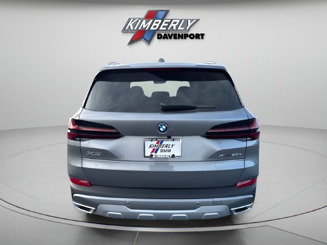 Used 2026 BMW X5 xDrive50e AWD/4WD image 4