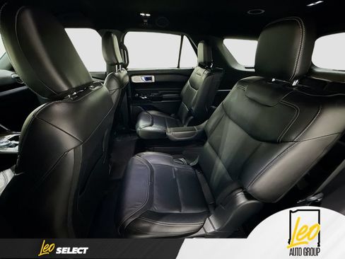 Used 2022 Ford Explorer ST w/ Equipment Group 401A AWD/4WD image 28