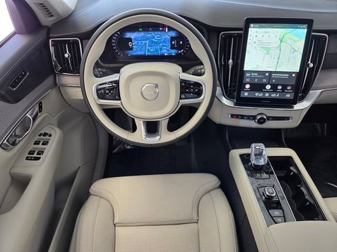 New 2026 Volvo XC90 B6 Ultra w/ Protection Package AWD/4WD image 14