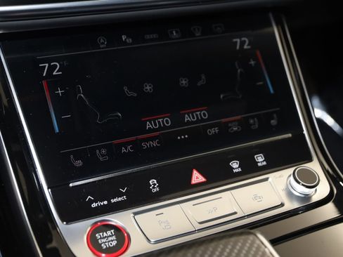 Used 2025 Audi S8 image 51