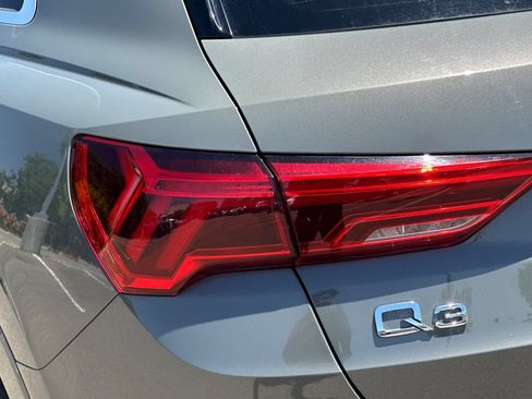 Used 2025 Audi Q3 2.0T Premium AWD/4WD image 45