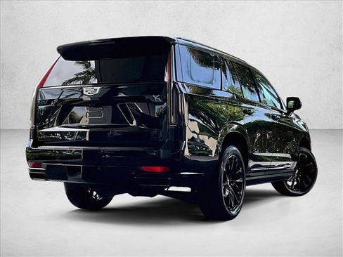 Used 2023 Cadillac Escalade Sport Platinum w/ LPO, ONYX Package AWD/4WD image 2