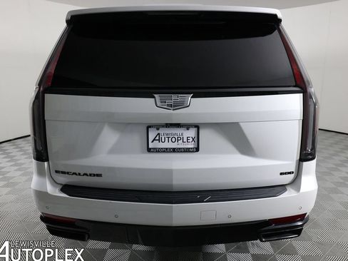 Used 2021 Cadillac Escalade ESV Sport Platinum w/ LPO, ONYX Package AWD/4WD image 6