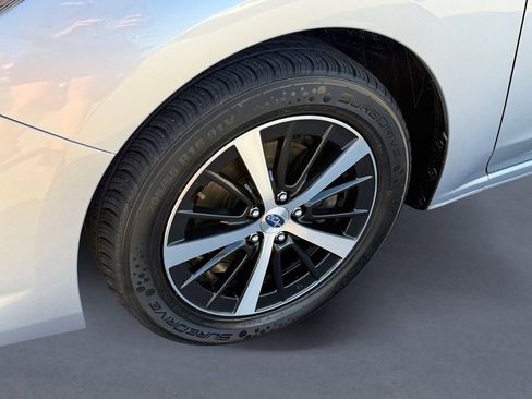 Used 2023 Subaru Impreza Premium image 9