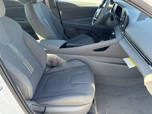 New 2026 Hyundai Elantra Blue image 13