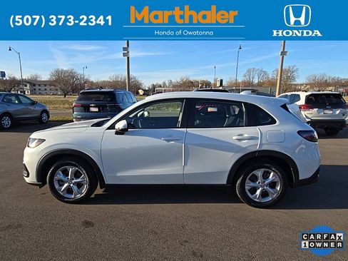 Used 2024 Honda HR-V LX image 2