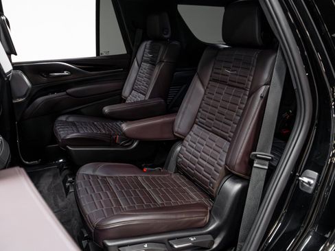 Used 2022 Cadillac Escalade Sport Platinum image 31