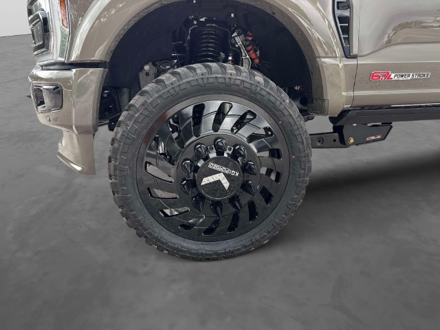 Used 2026 Ford F450 King Ranch w/ Chrome Package AWD/4WD image 11