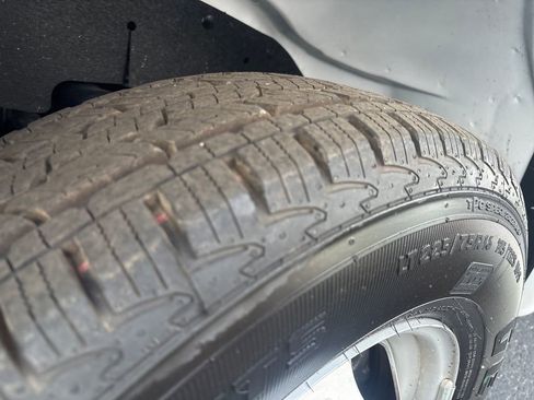 New 2025 Chevrolet Express 3500 w/ Power Convenience Package RWD image 16