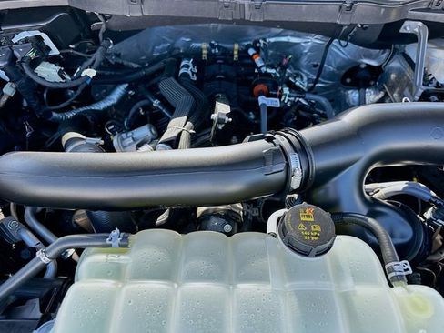 Used 2024 Ford F150 Lariat w/ Equipment Group 502A High image 31