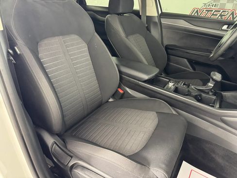 Used 2025 Kia K5 LXS FWD image 32