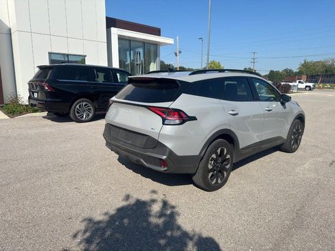 Used 2023 Kia Sportage X-Line w/ X-Line Premium Package AWD/4WD image 3