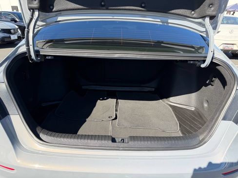 Used 2025 Honda Accord Sport image 30