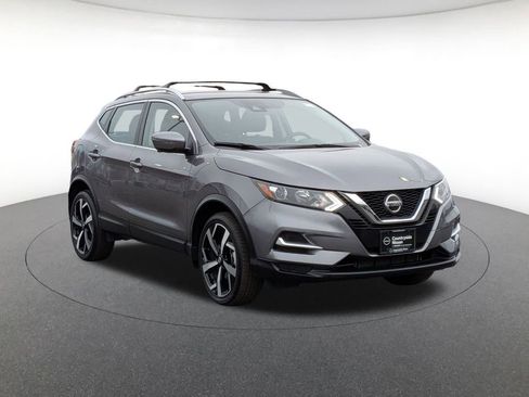 Used 2022 Nissan Rogue Sport SL AWD/4WD image 3