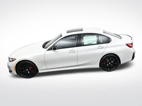 New 2026 BMW 330i Sedan w/ M Sport Package image 24