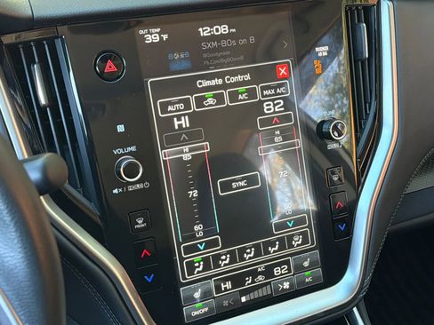 Used 2025 Subaru Outback Premium w/ Popular Package #1A image 6