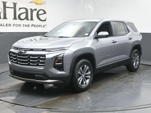 New 2026 Chevrolet Equinox LT w/ Safety and Technology Package FWD image 12