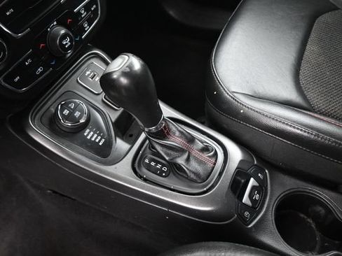 Used 2019 Jeep Compass Trailhawk AWD/4WD image 61