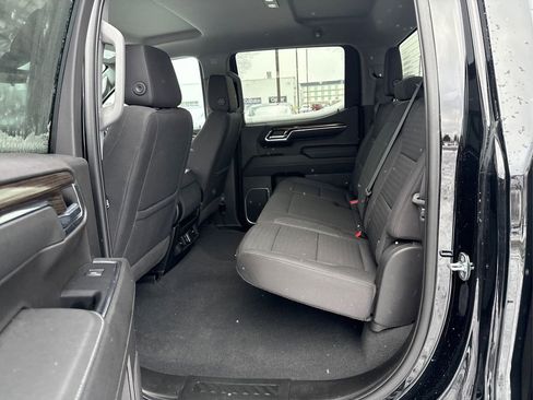 Used 2023 Chevrolet Silverado 1500 LT image 10