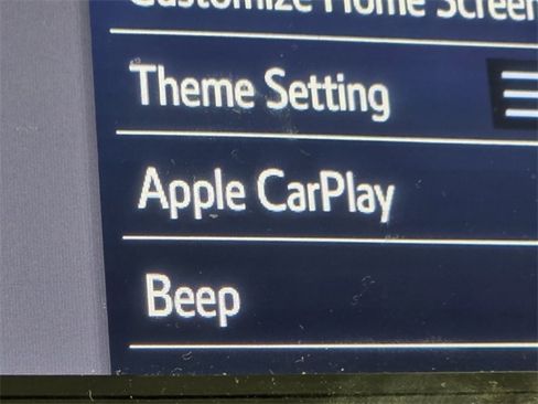 Used 2019 Toyota Camry LE image 3