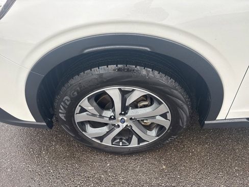 Certified 2022 Subaru Outback Touring image 8