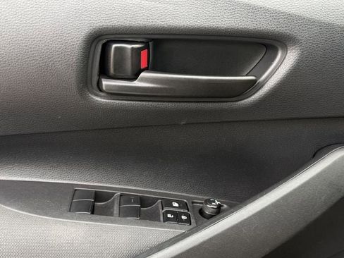 Used 2024 Toyota Corolla LE image 22